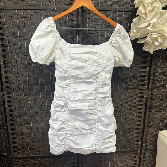 Superdown Revolve White Scratch Ruched Mini Dress Size Small - Picture 1 of 7